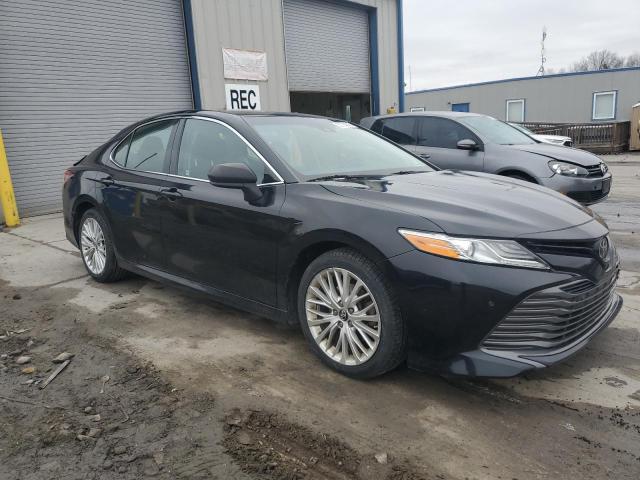  TOYOTA CAMRY 2018 Czarny