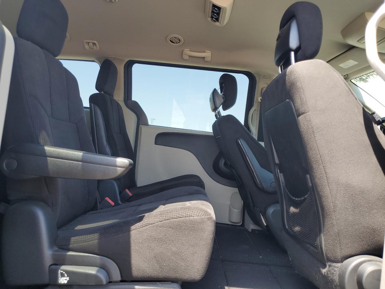 2013 Dodge Grand Caravan Se VIN: 2C4RDGBG1DR640325 Lot: 53844205