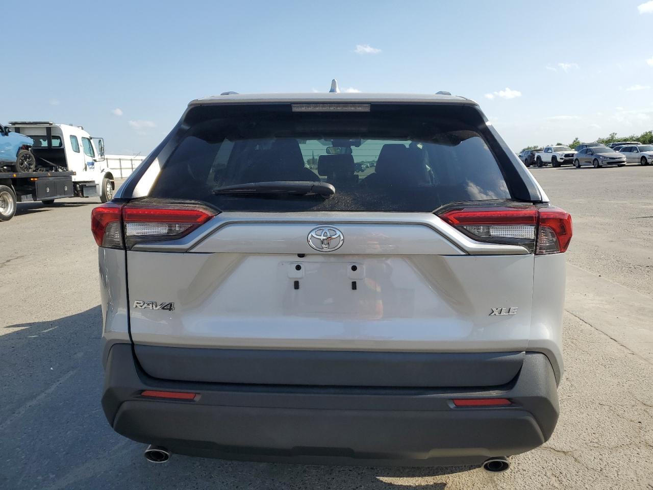 2022 Toyota Rav4 Xle VIN: 2T3W1RFV0NW212835 Lot: 54714195
