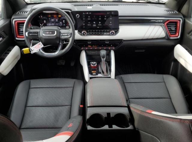  GMC CANYON 2023 Czarny