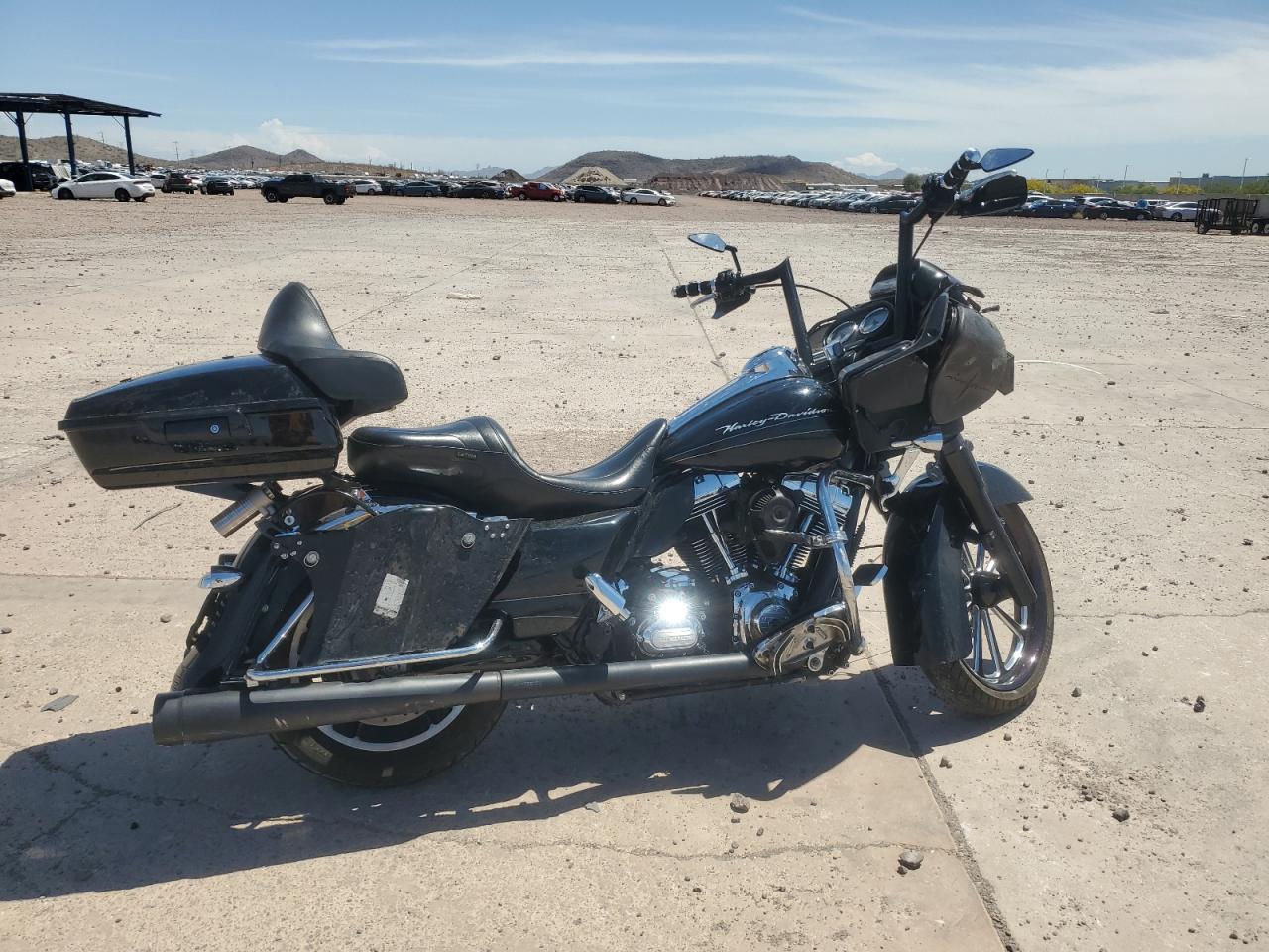 2013 Harley-Davidson Fltrx Road Glide Custom for Sale in Phoenix, AZ - Front End