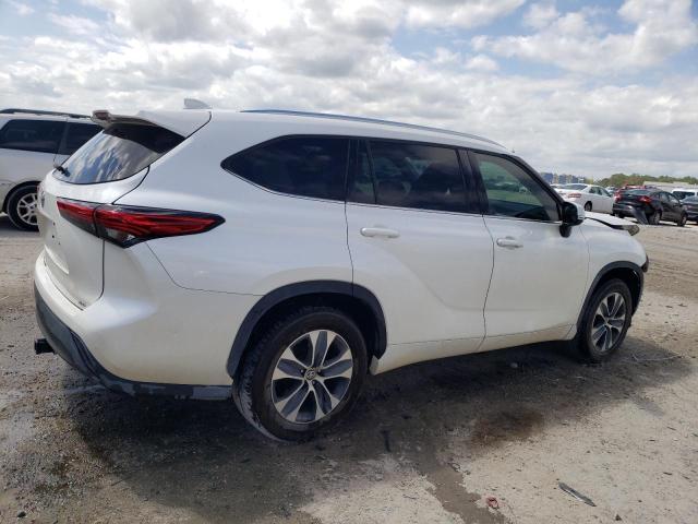  TOYOTA HIGHLANDER 2021 Белы