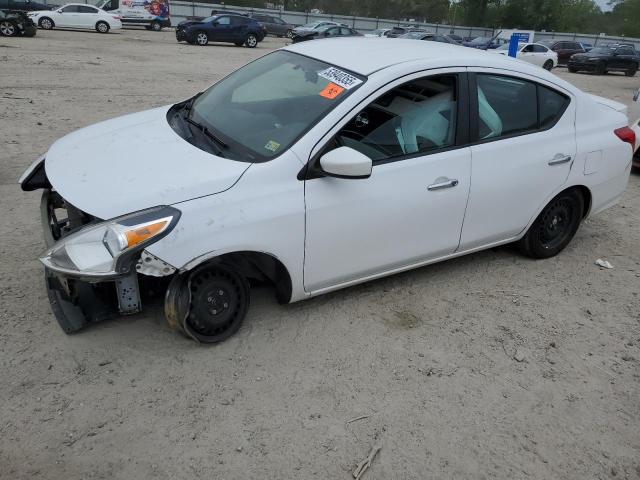  NISSAN VERSA 2019 Biały