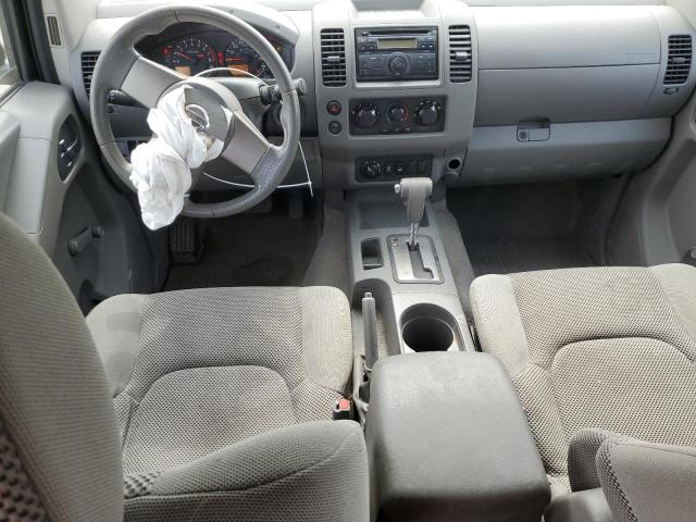 Пикапы NISSAN FRONTIER 2012 Белый