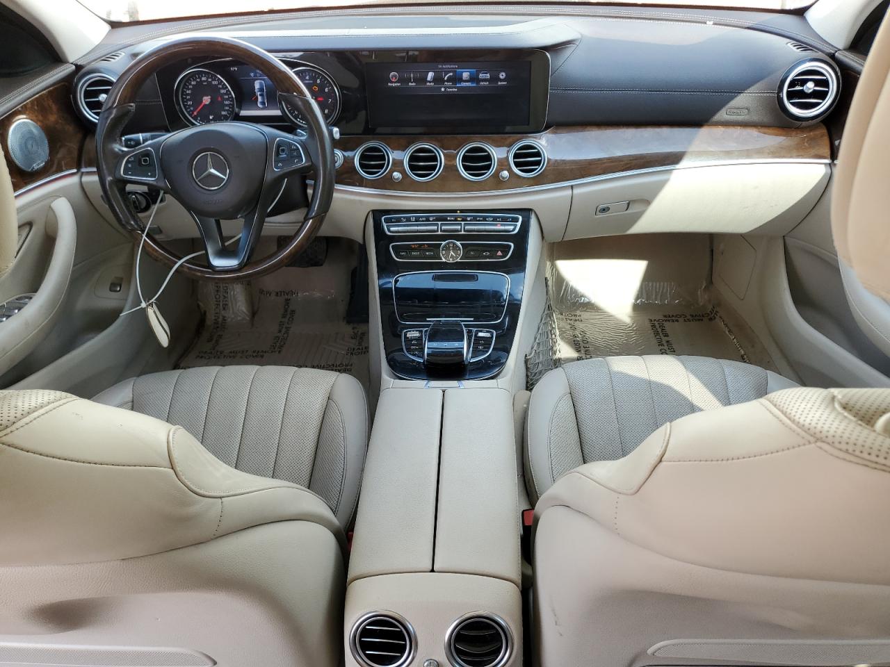 2017 Mercedes-Benz E 300 VIN: WDDZF4JB3HA195827 Lot: 55339305