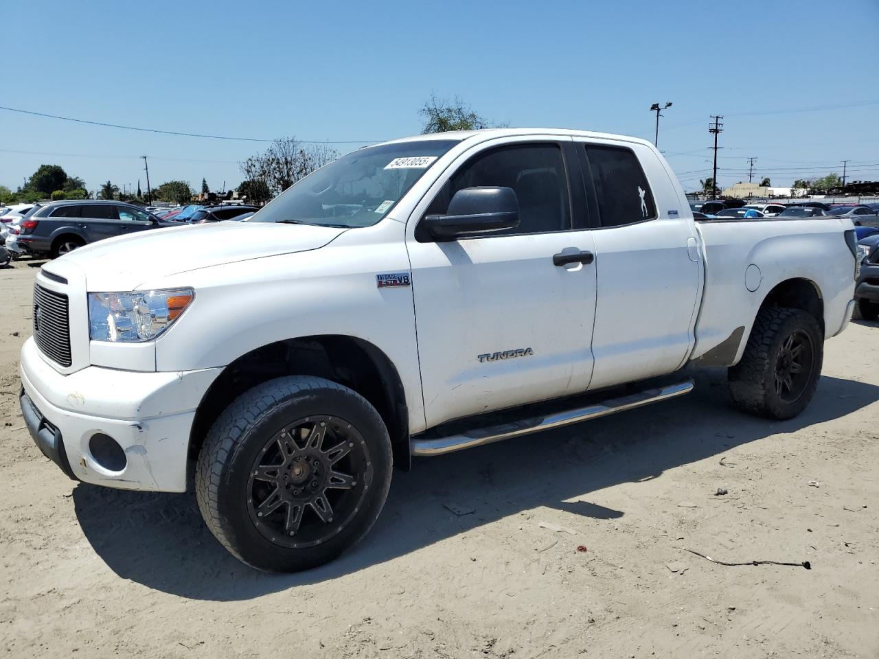2010 Toyota Tundra Double Cab Sr5 na sprzedaż w Los Angeles, CA - Front End