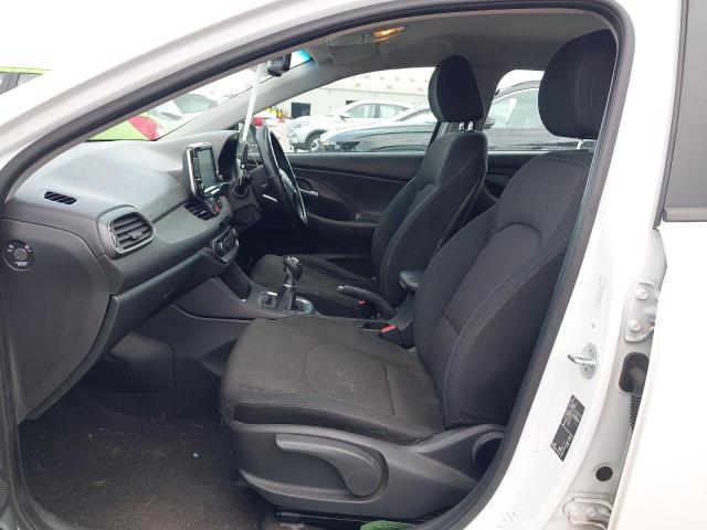2017 HYUNDAI I30 SE NAV