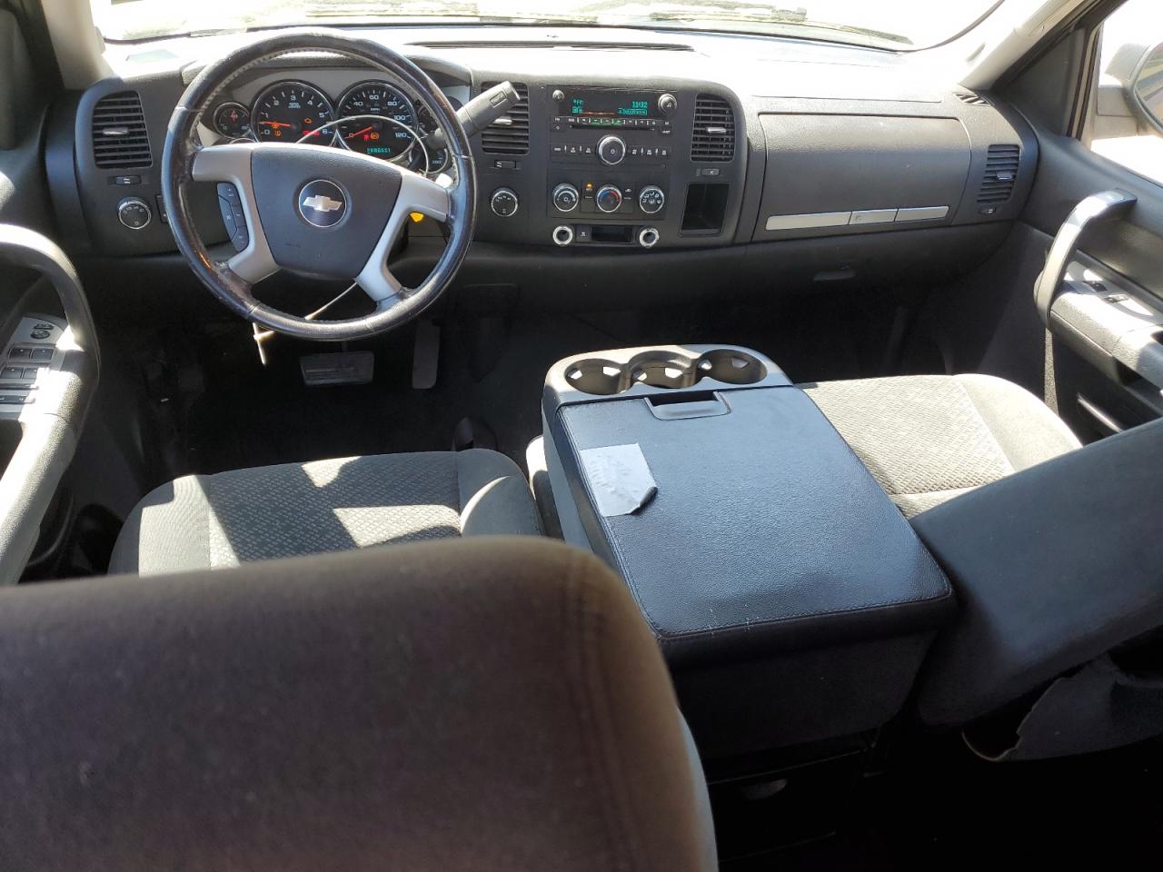 2008 Chevrolet Silverado K1500 VIN: 2GCEK13M481177896 Lot: 55016125