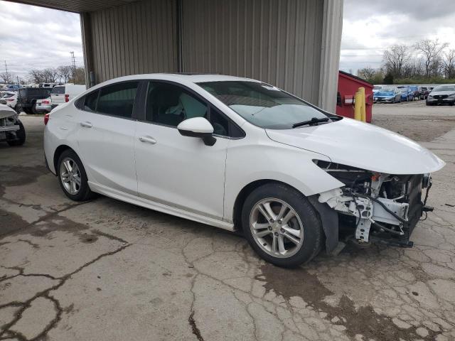  CHEVROLET CRUZE 2017 White