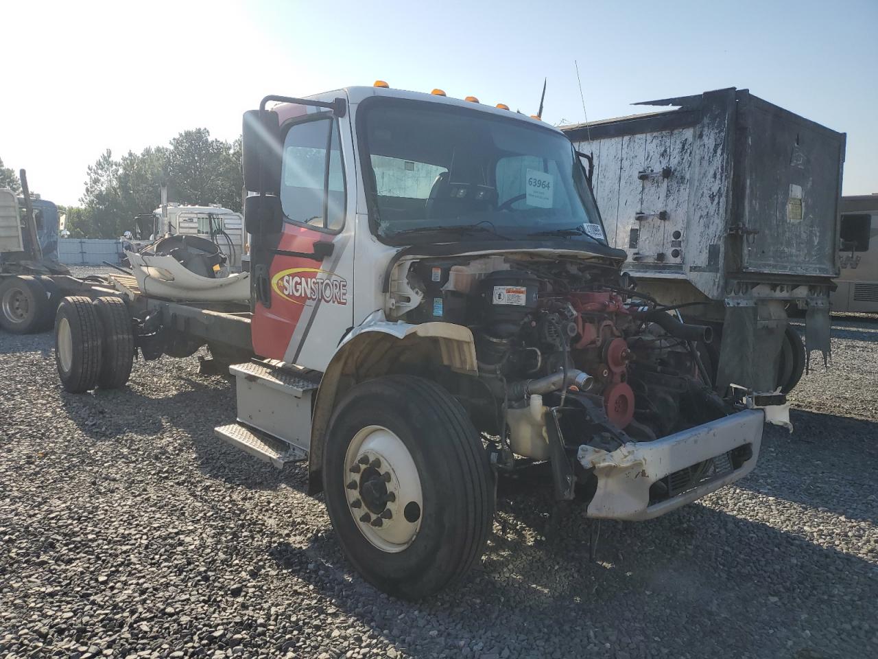 2017 Freightliner Business Class M2 Truck Cab Andchassis for Sale in Byron, GA - Front End