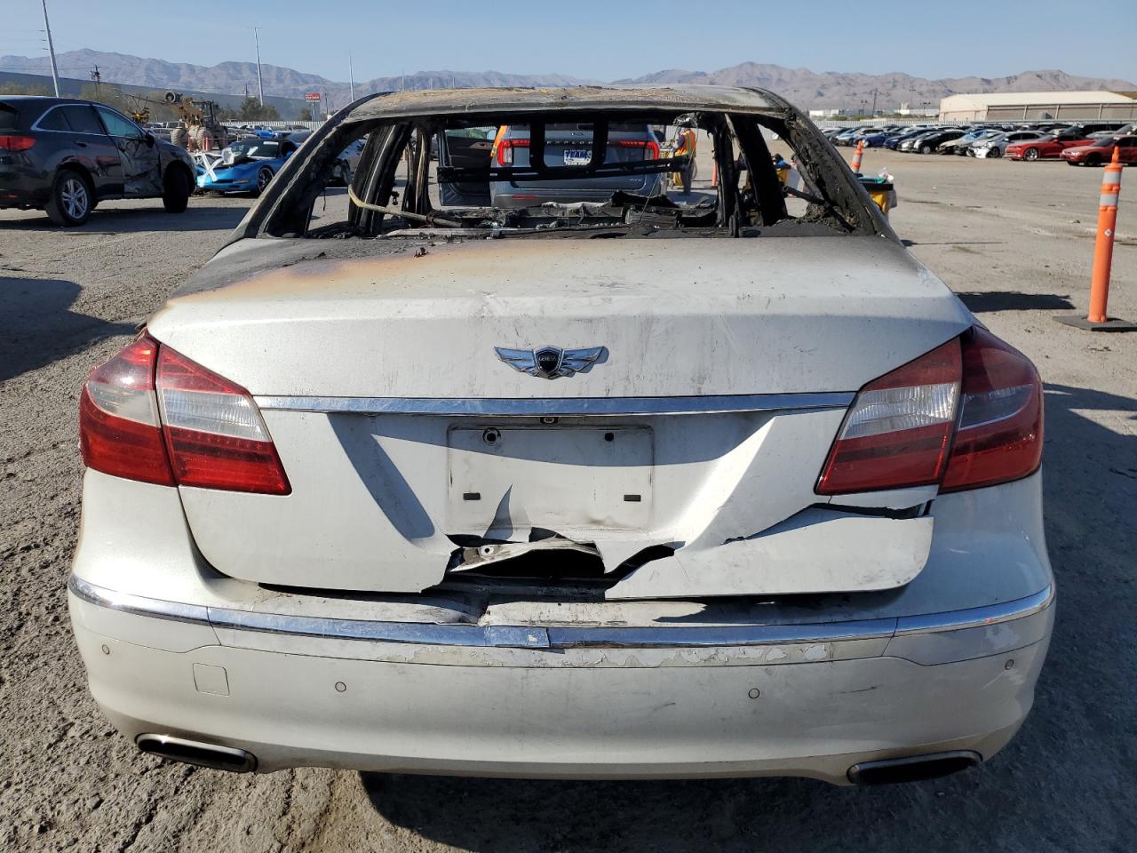 2012 Hyundai Genesis 3.8L VIN: KMHGC4DD7CU151663 Lot: 52242905