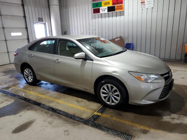  TOYOTA CAMRY 2015 Złoty