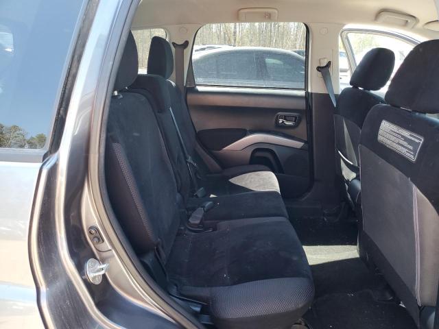 2011 MITSUBISHI OUTLANDER ES