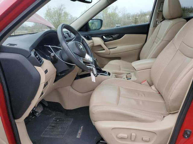  NISSAN ROGUE 2017 Czerwony