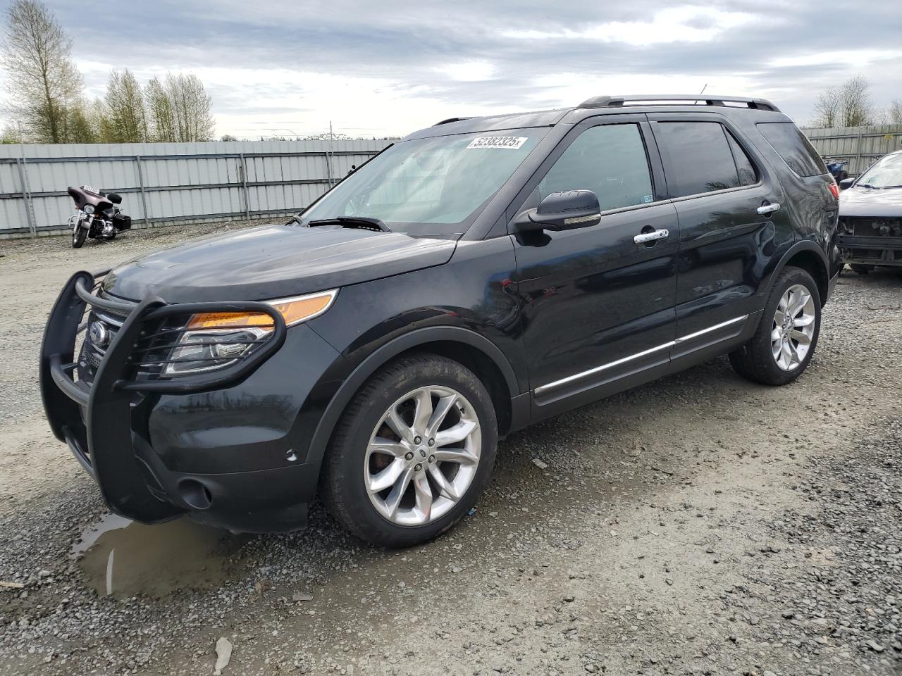2012 Ford Explorer Limited for Sale in Arlington, WA - Side