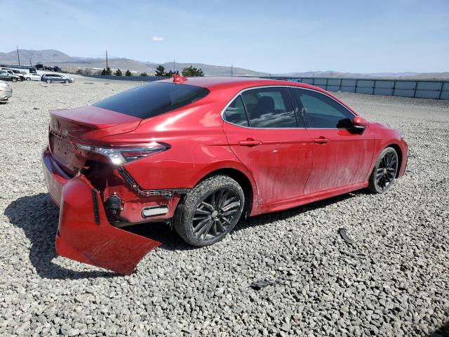  TOYOTA CAMRY 2021 Czerwony