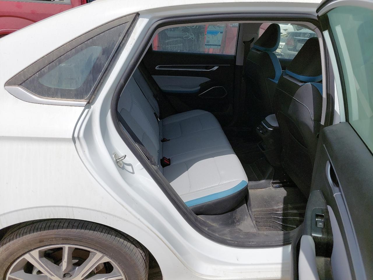 LB3F31S34SG012666 - 2025 Geea EMGRAND - #undefined