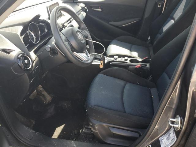  TOYOTA YARIS 2017 Szary