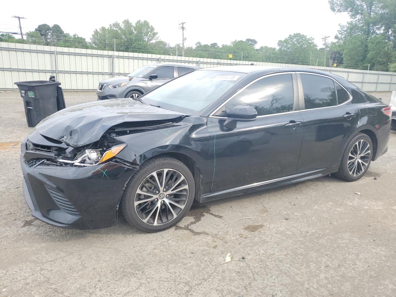 2020 Toyota Camry Se for Sale in Shreveport, LA - Front End