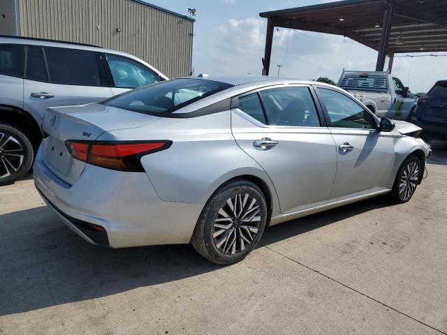 NISSAN ALTIMA 2024 Silver