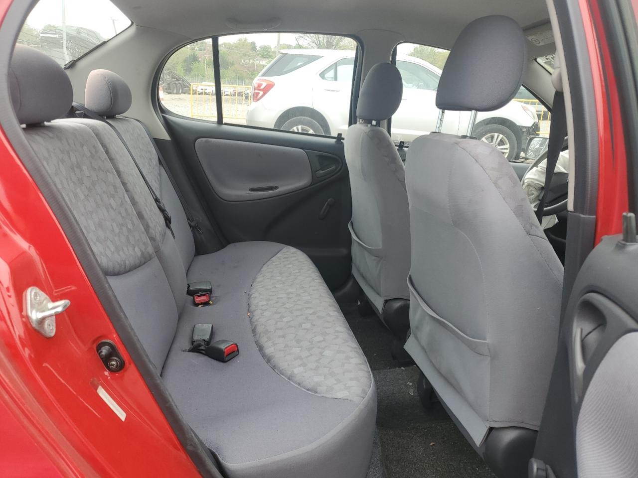 2000 Toyota Echo VIN: JTDBT1232Y0057146 Lot: 53196535