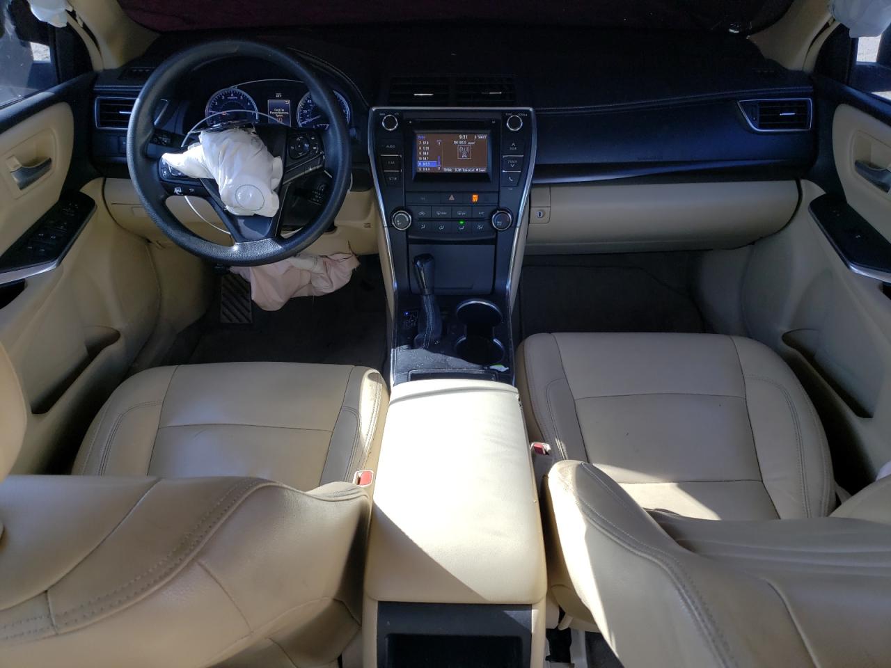 2016 Toyota Camry Le VIN: 4T1BF1FK9GU555730 Lot: 53556205