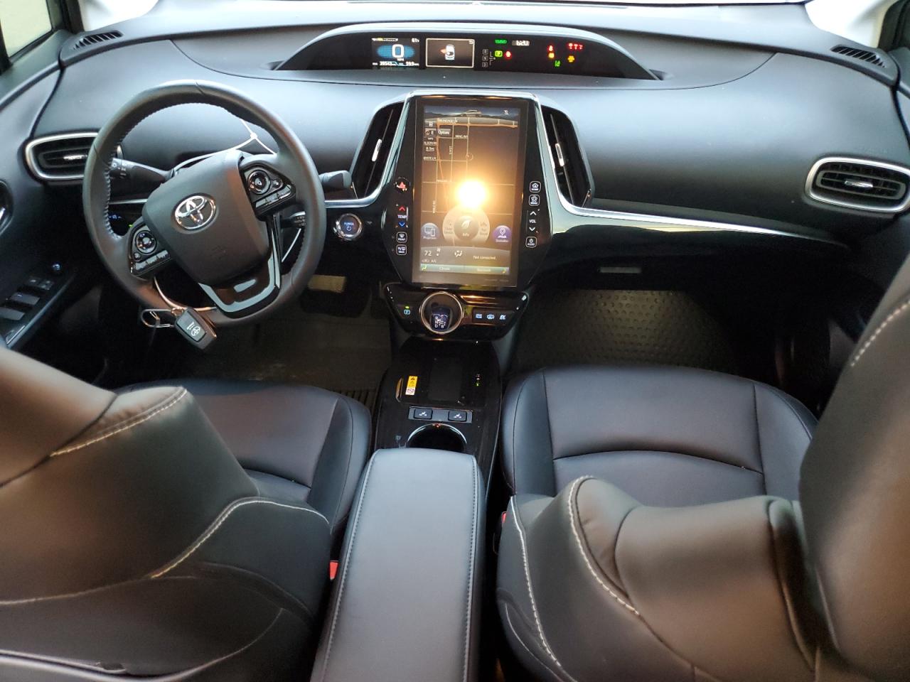 2022 Toyota Prius Prime Le VIN: JTDKAMFP0N3228104 Lot: 53857565