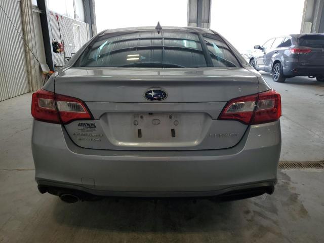  SUBARU LEGACY 2018 Сріблястий