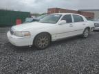 2010 Lincoln Town Car Signature Limited للبيع في Hueytown، AL - Side