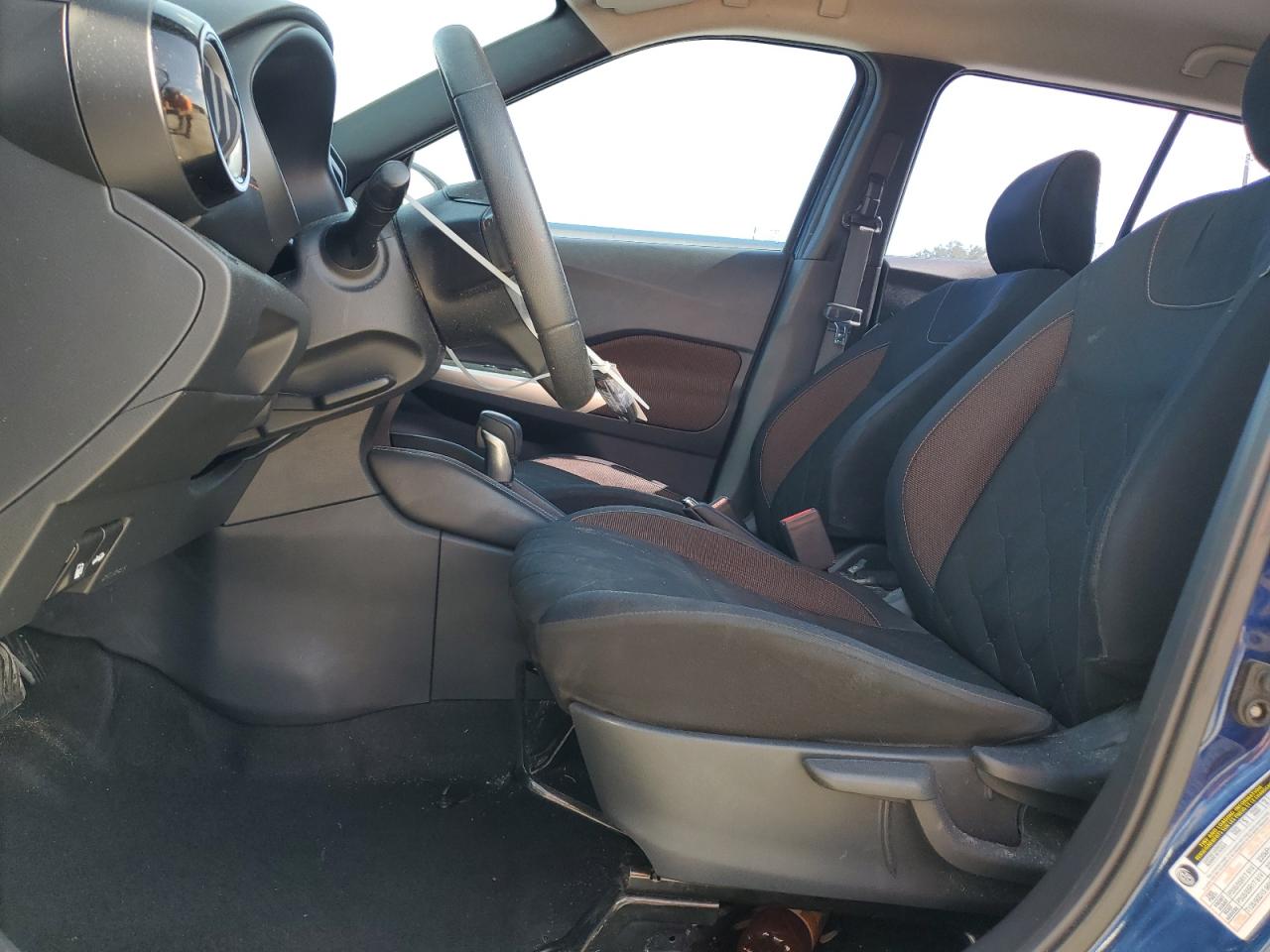 2018 Nissan Kicks S VIN: 3N1CP5CU8JL518577 Lot: 53845585