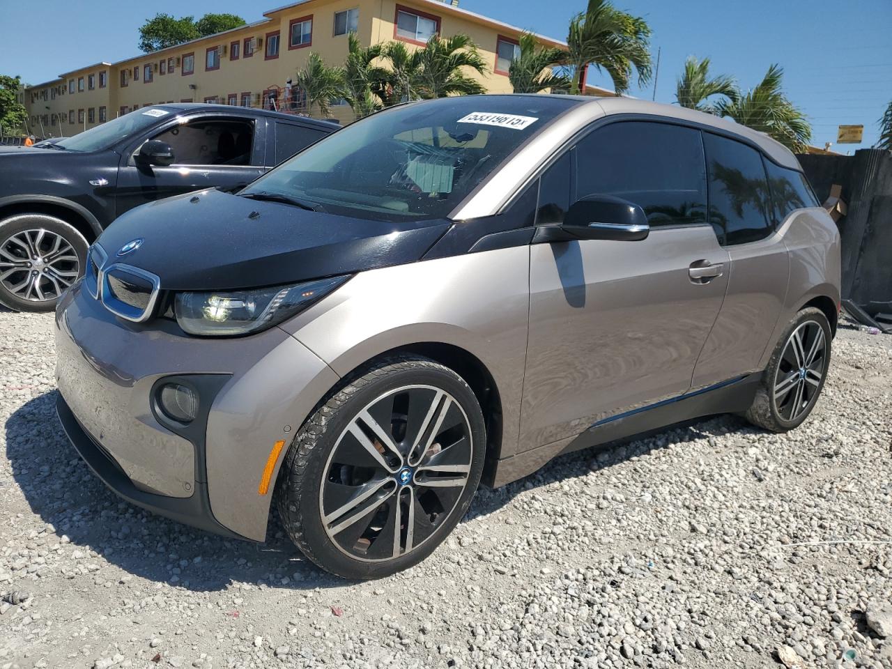 2015 Bmw I3 Rex for Sale in Opa Locka, FL - Minor Dent/Scratches