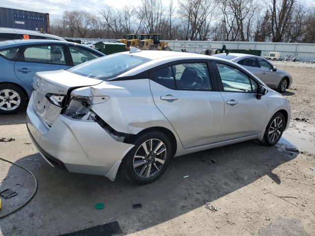  NISSAN VERSA 2020 Серебристый