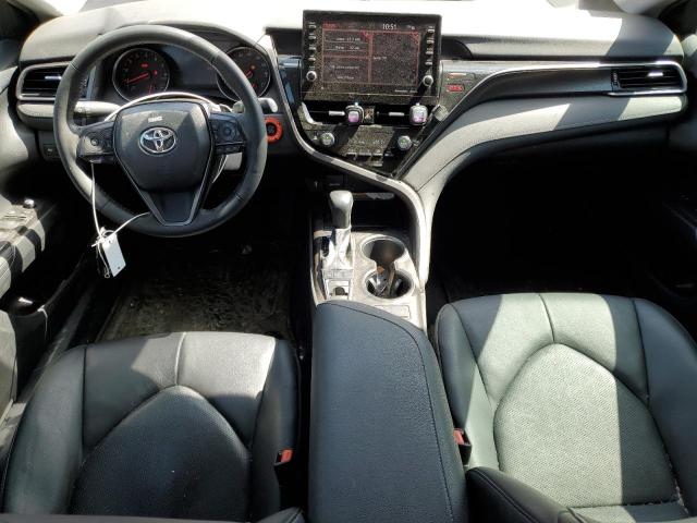  TOYOTA CAMRY 2021 Czerwony