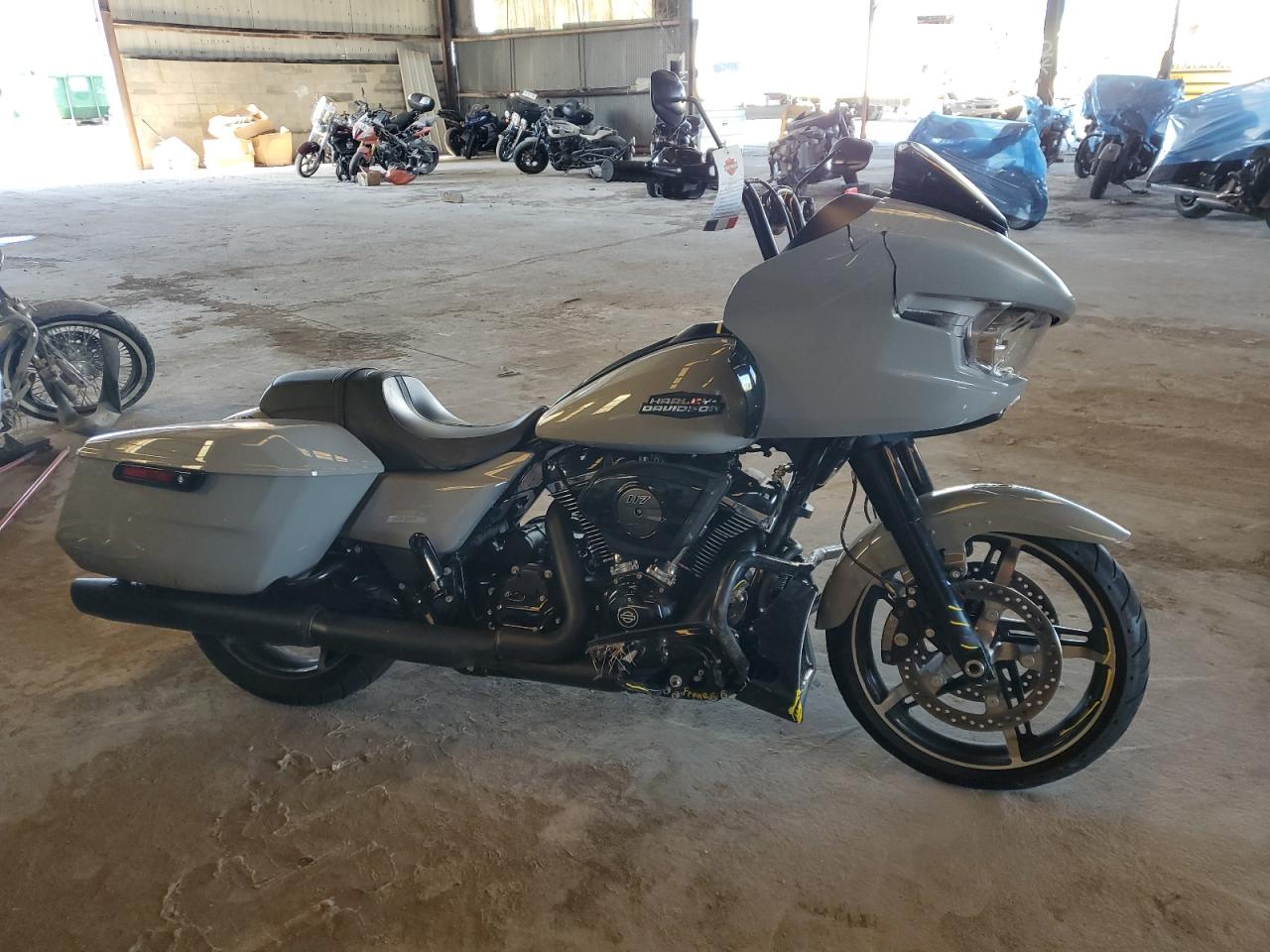 2024 Harley-Davidson Fltrx  zu verkaufen in Lebanon, TN - All Over