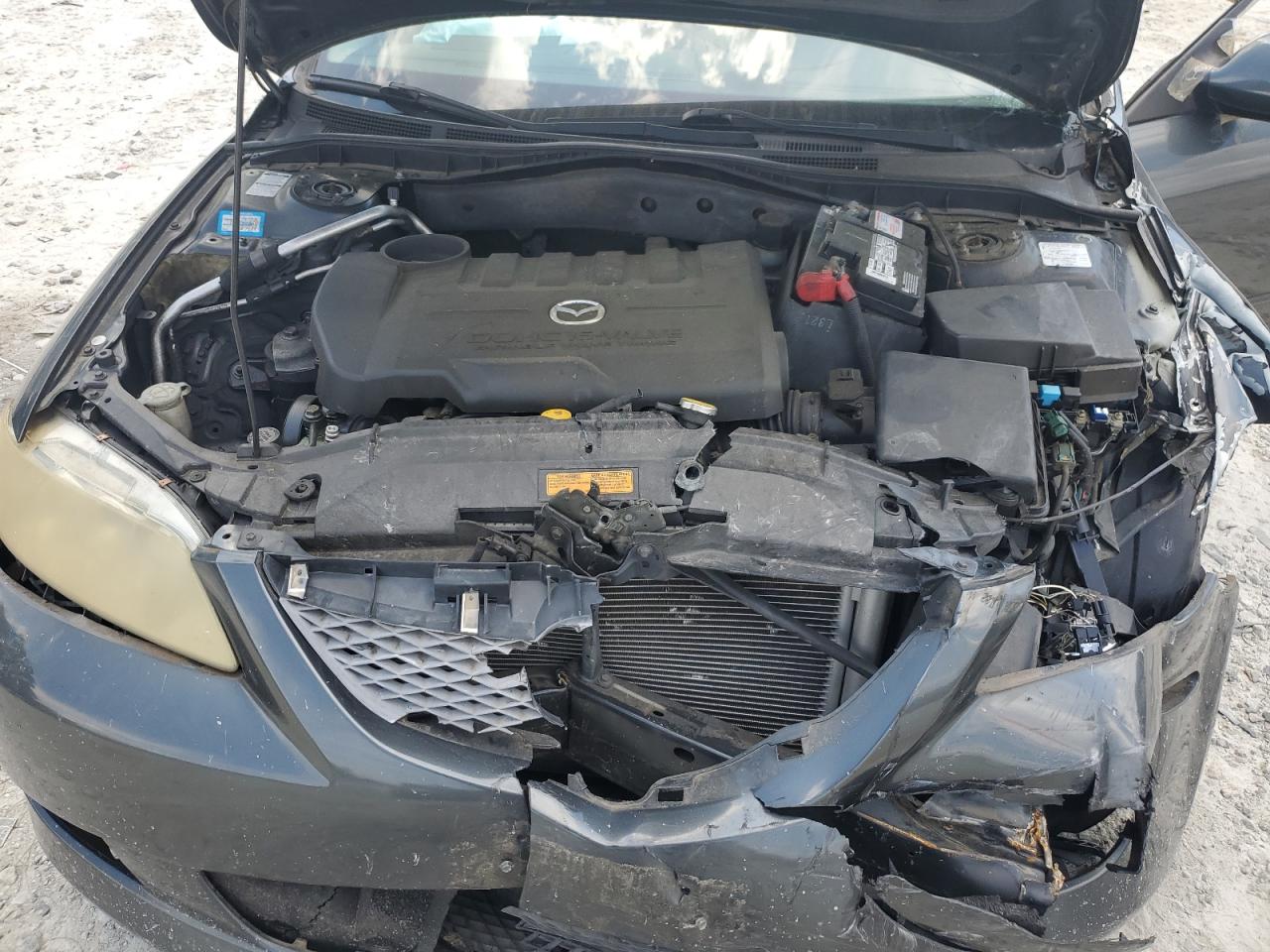 2004 Mazda 6 I VIN: 1YVFP80C645N81327 Lot: 53787395
