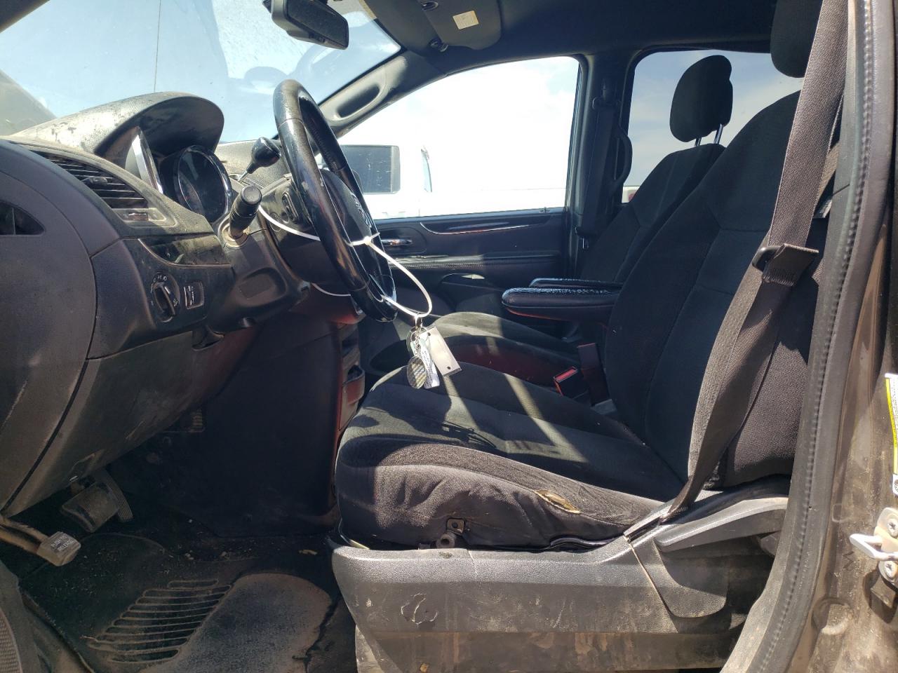 2C4RDGBG2JR170026 2018 Dodge Grand Caravan Se