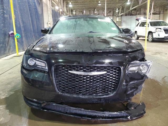 Sedans CHRYSLER 300 2016 Black