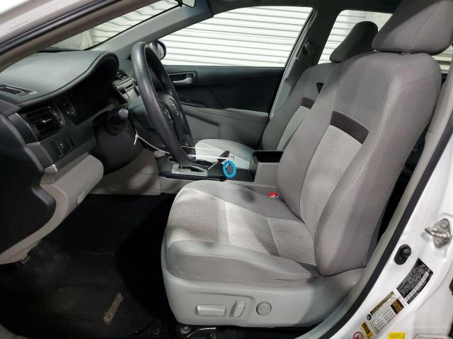  TOYOTA CAMRY 2014 Белы
