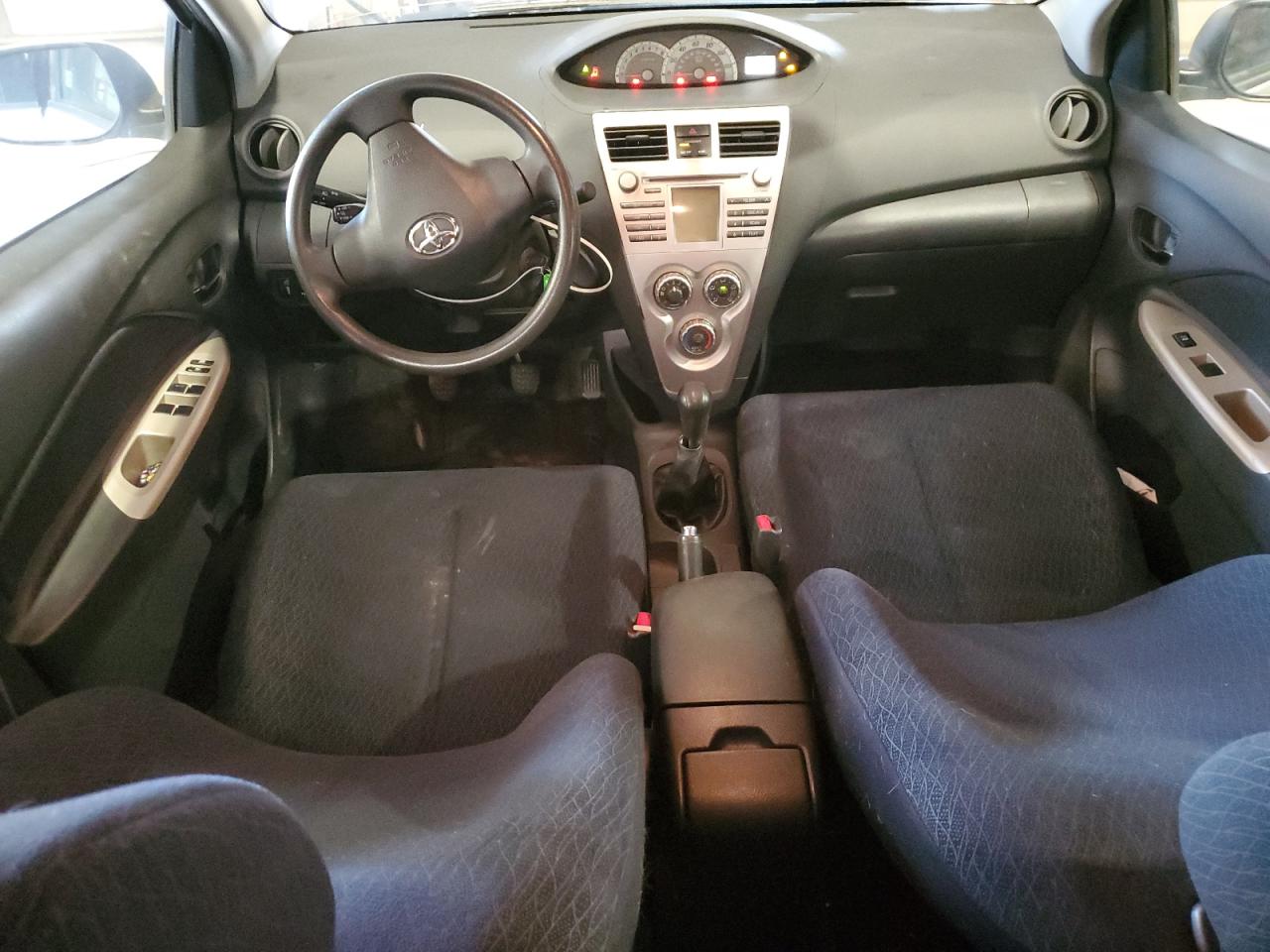 2007 Toyota Yaris VIN: JTDBT923271094530 Lot: 54505195