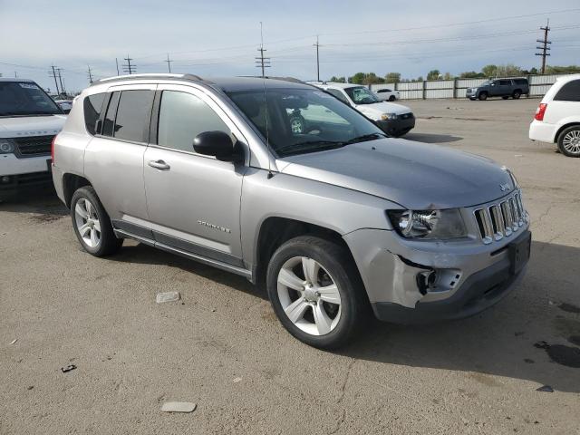  JEEP COMPASS 2016 Серебристый