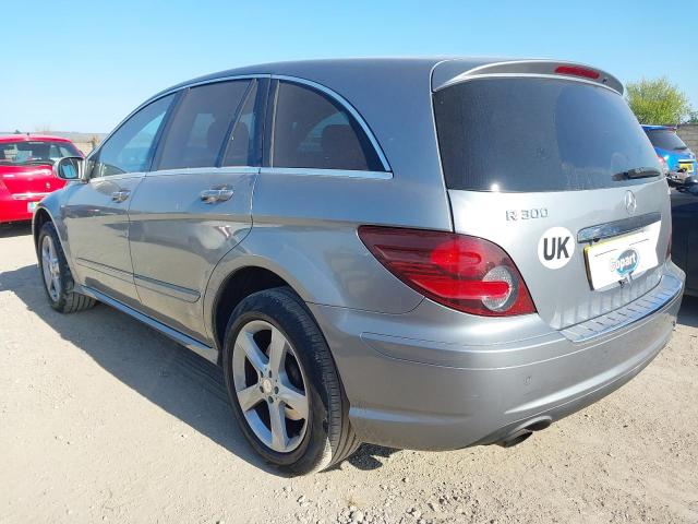 2010 MERCEDES BENZ R300 GR ED