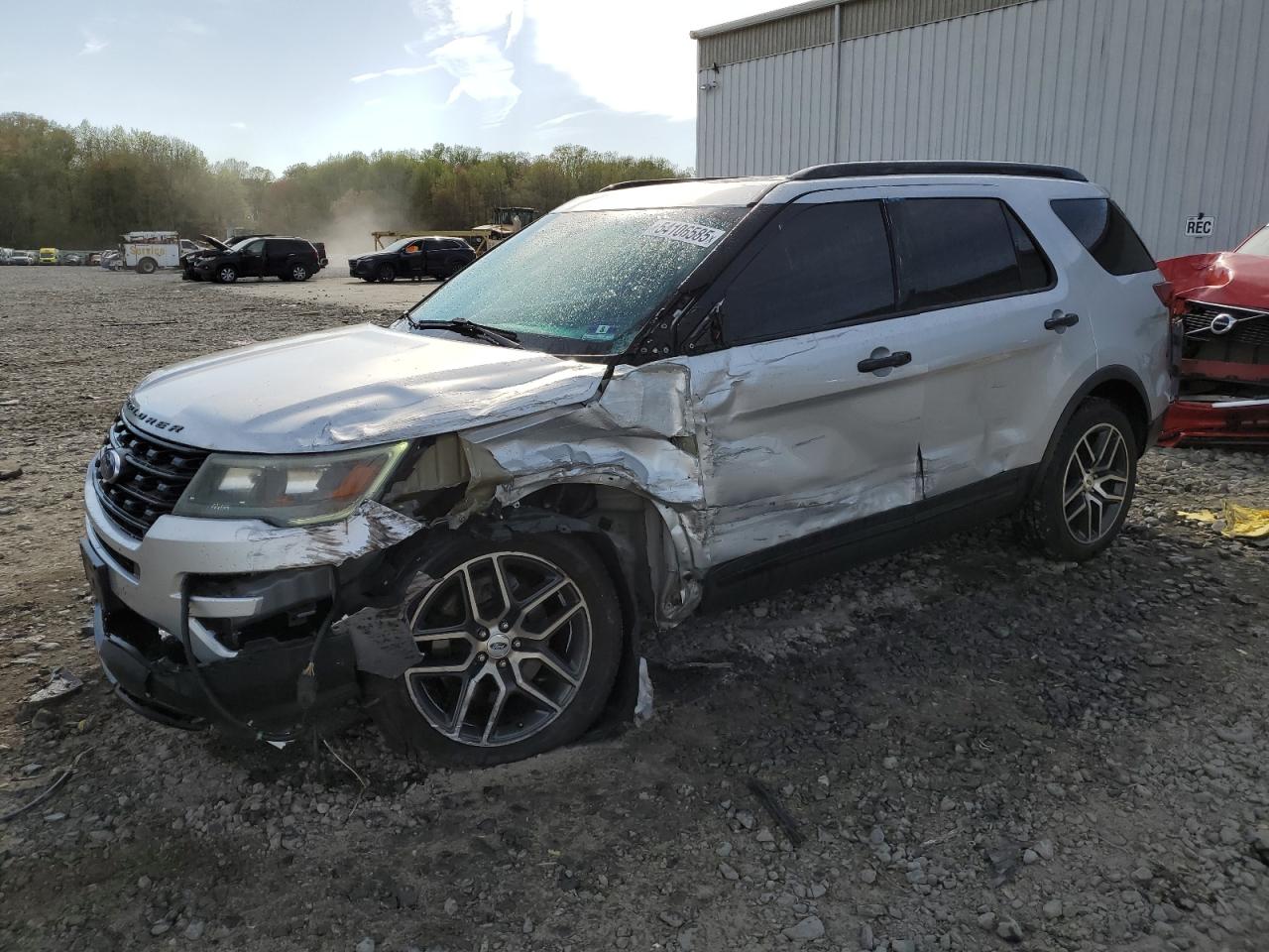 2017 Ford Explorer Sport na sprzedaż w Windsor, NJ - Side