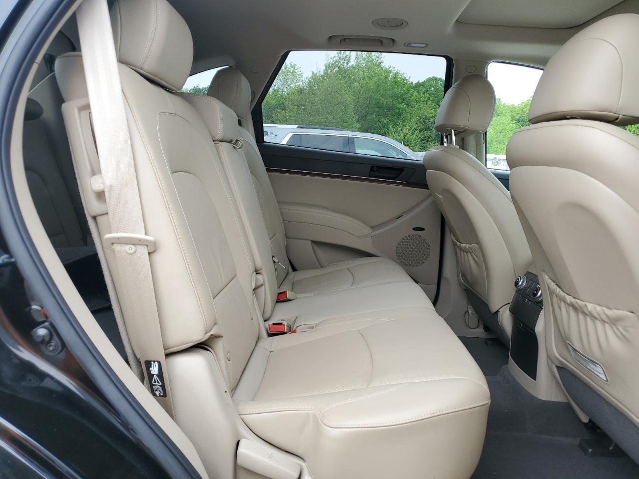 2012 Hyundai Veracruz Gls VIN: KM8NU4CC2CU181697 Lot: 54184235