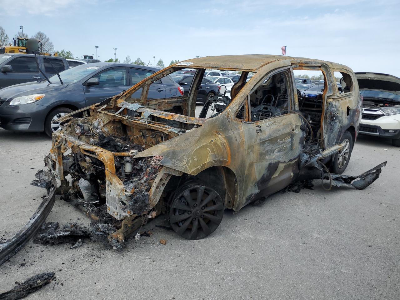Bridgeton, MO에서 판매 중인 2017 Chrysler Pacifica Touring L - Burn