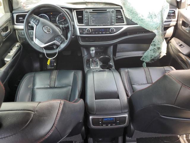  TOYOTA HIGHLANDER 2019 Красный