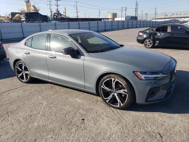  VOLVO S60 CORE 2024 Szary