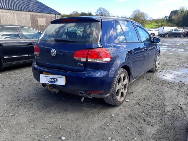2010 VOLKSWAGEN GOLF SE TD