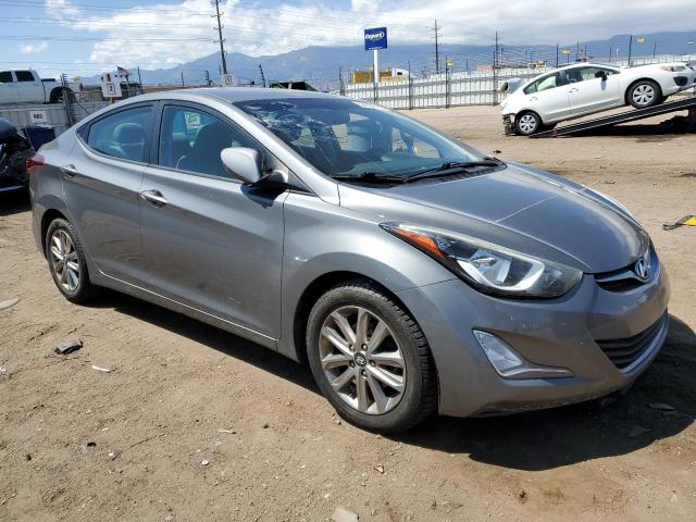 Sedans HYUNDAI ELANTRA 2014 Srebrny