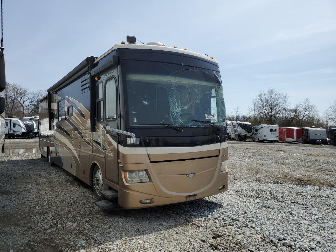 2008 Freightliner Chassis X Line Motor Home for Sale in Cicero, IN - Front End