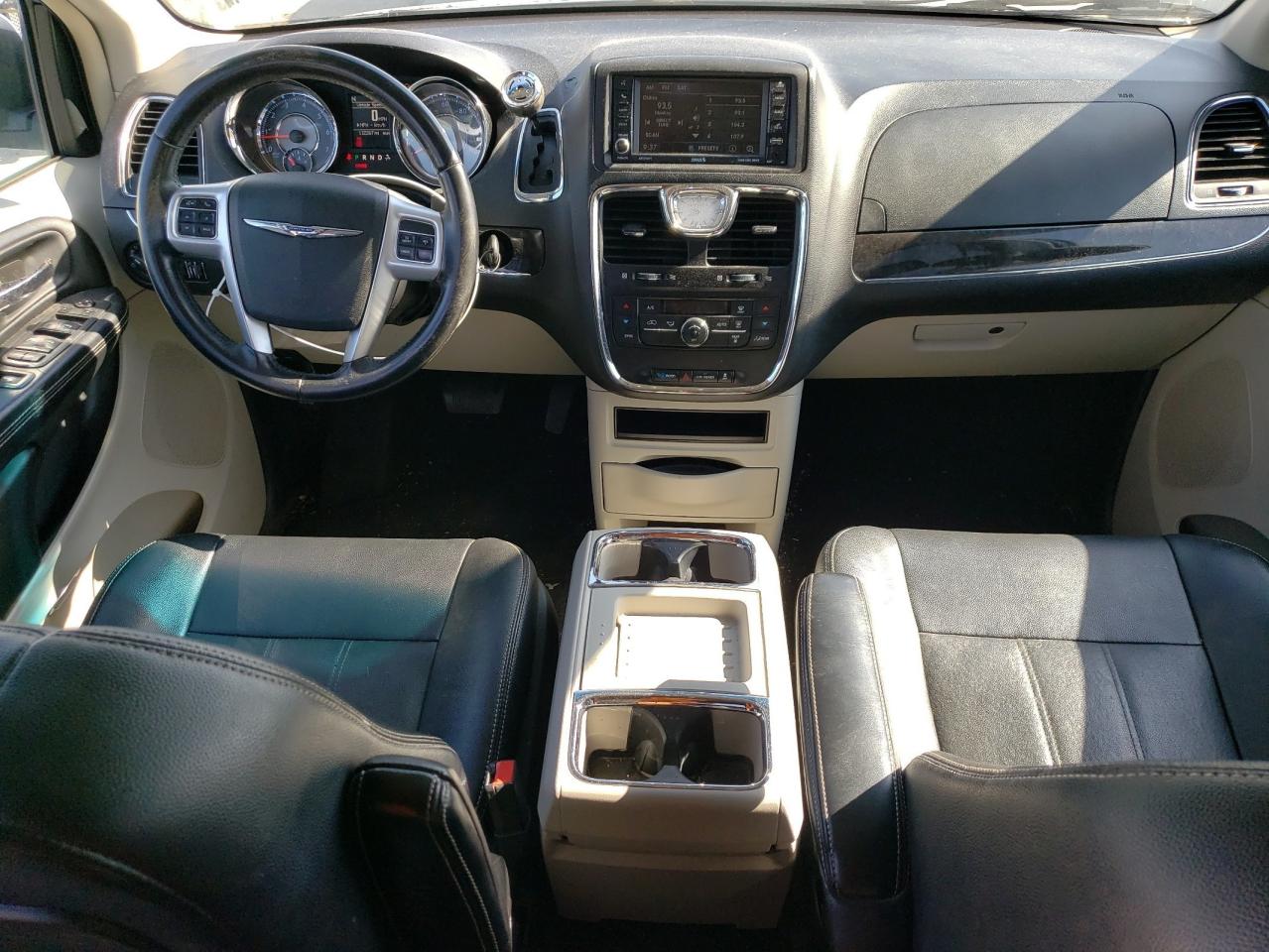 2016 Chrysler Town & Country Touring VIN: 2C4RC1BG4GR231644 Lot: 54137225